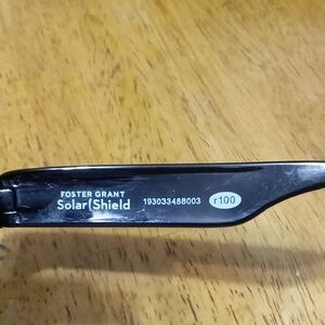 Foster Grant Black Solar Shield Eyewear